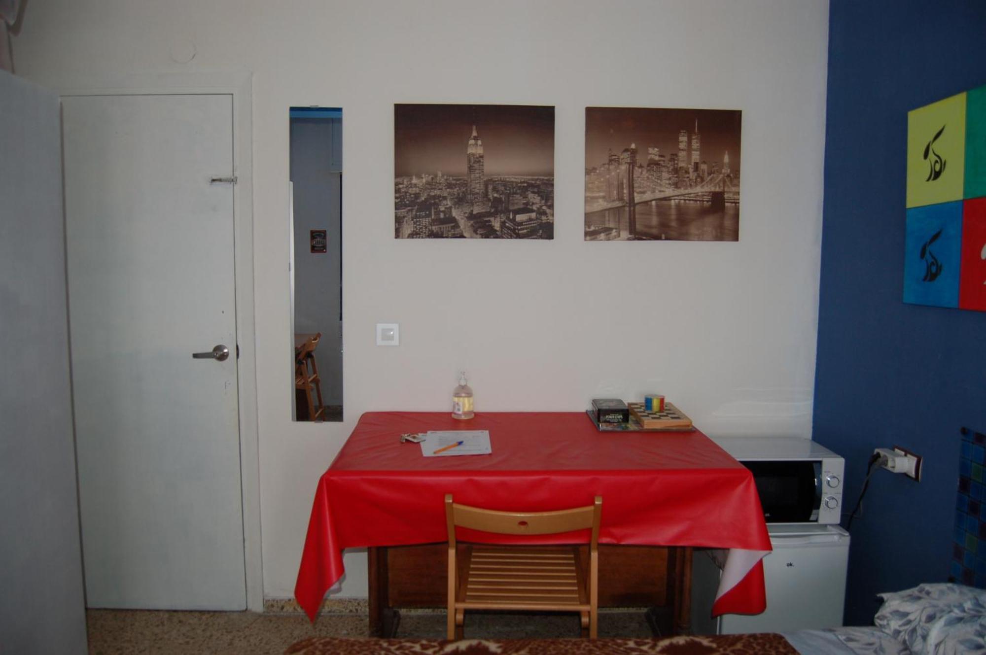 Habitacion Individual Luna & Tambor Room Almeria Exterior foto